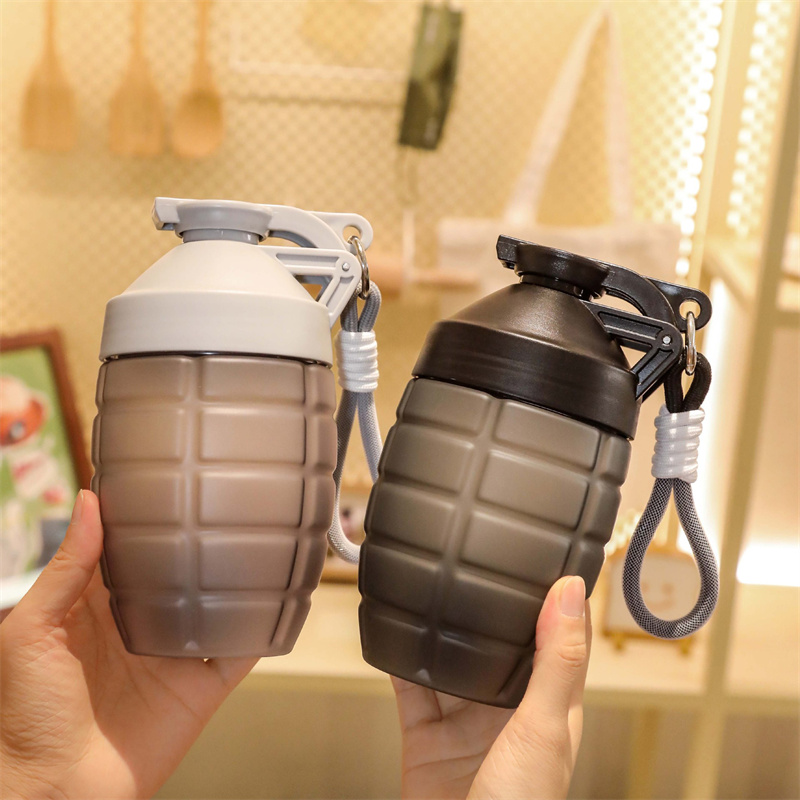 Whey Protein Isolate - フィットネススポーツウォーターボトル、シンプルシェーカーカップ、プロテインパウダー栄養、大容量、ミルクセーキミキシングカップ、ファッション、600ml